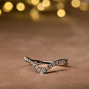 925 Silver Plated V-Shape Zircon Ring